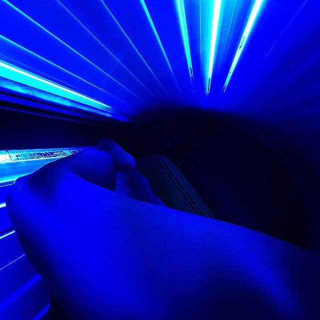 Mamma mia: Το γυμνό πόδι της Ηλιάδη στο σολάριουμ που «τράνταξε» το Instagram [εικόνα] | iefimerida.gr 0