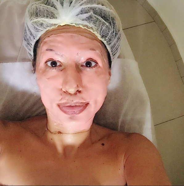 Η Μαρία Ηλιάκη όπως δεν την έχετε ξαναδεί -Με μάσκα ομορφιάς [εικόνα] | iefimerida.gr 0