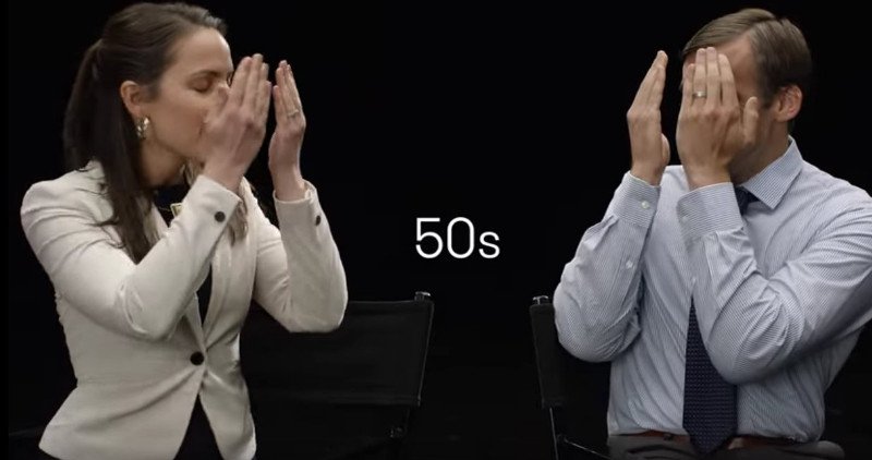 Συγκινητικό πείραμα: Οι αντιδράσεις ενός νεαρού ζευγαριού που μεταμορφώνονται σε 90χρονους [βίντεο] | iefimerida.gr 1