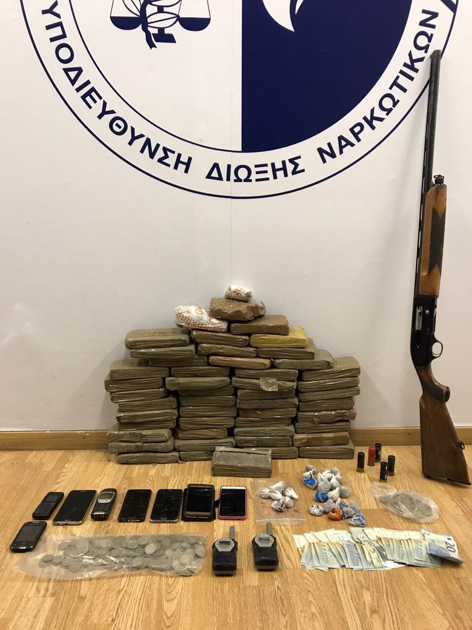 Ασπρόπυργος: Εξαρθρώθηκε εγκληματική ομάδα -Επιχείρηση σε καταυλισμό [εικόνες] | iefimerida.gr 0