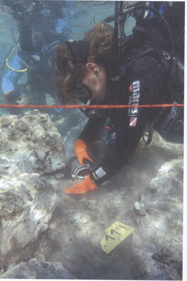 Υποβρύχια ανασκαφική έρευνα στο αρχαίο λιμάνι της Κυλλήνης [εικόνες]  | iefimerida.gr 4