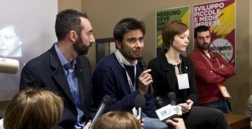 Μάρτα Γκράντε:H όμορφη μεταφράστρια που προορίζει ο Γκρίλο για πρόεδρο της βουλής[εικόνες] | iefimerida.gr 2