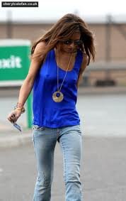 Χυτά ενδύματα χωρίς στηθόδεσμο επιτάσσει φέτος η αδυσώπητη γυναικεία μόδα [εικόνες]  | iefimerida.gr 3