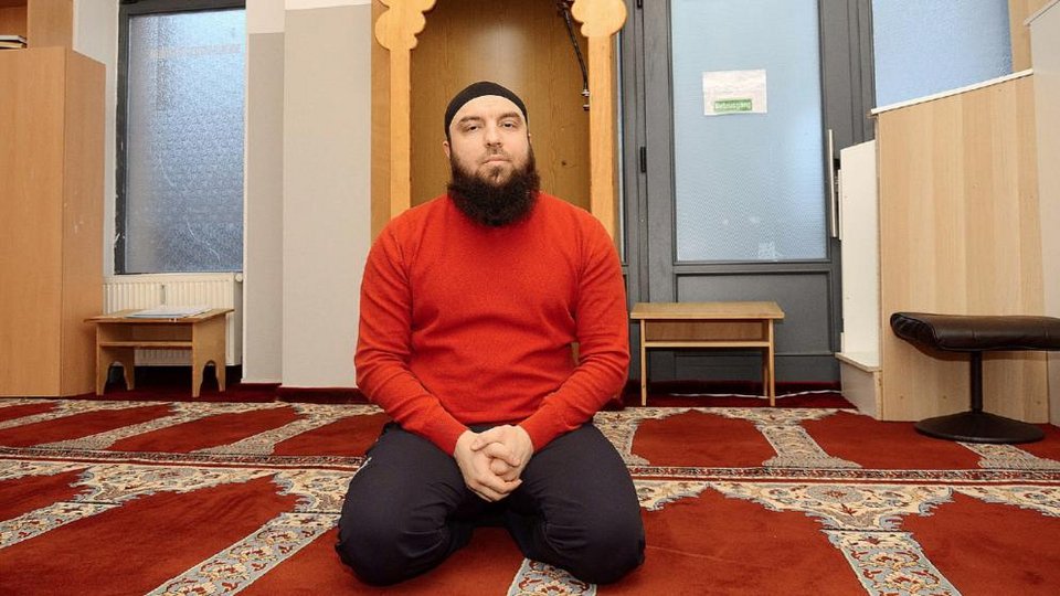 Στο μικροσκόπιο των γερμανικών αρχών το «τέμενος του τρόμου» όπου σύχναζε ο Τυνήσιος μακελάρης στο Βερολίνο [εικόνες]  | iefimerida.gr 3