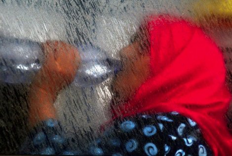 Ο διακεκριμένος φωτογράφος Γιάννης Μπεχράκης εξυμνεί τη γυναίκα μέσα από το φακό του [εικόνες] | iefimerida.gr 5