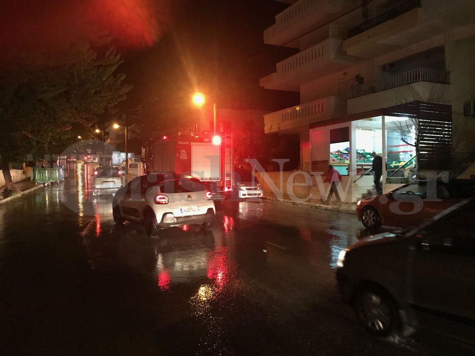 Χανιά: Εκρηξη σε σπίτι από γκαζάκι -Ξηλώθηκε εξώπορτα, τραυματίστηκε μία γυναίκα [εικόνες] | iefimerida.gr 4