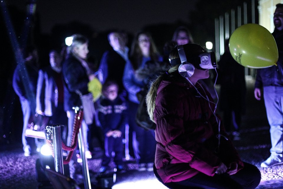 Εβδομάδα Παρατήρησης του Αρη: Το National Geographic έστησε τηλεσκόπια σε όλη την Αθήνα! [εικόνες&βίντεο] | iefimerida.gr 0