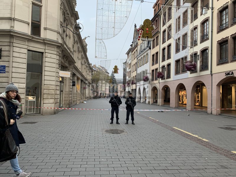 Επίθεση στο Στρασβούργο: Η επόμενη ημέρα από το μακελειό [αποκλειστικές εικόνες & βίντεο] | iefimerida.gr 0