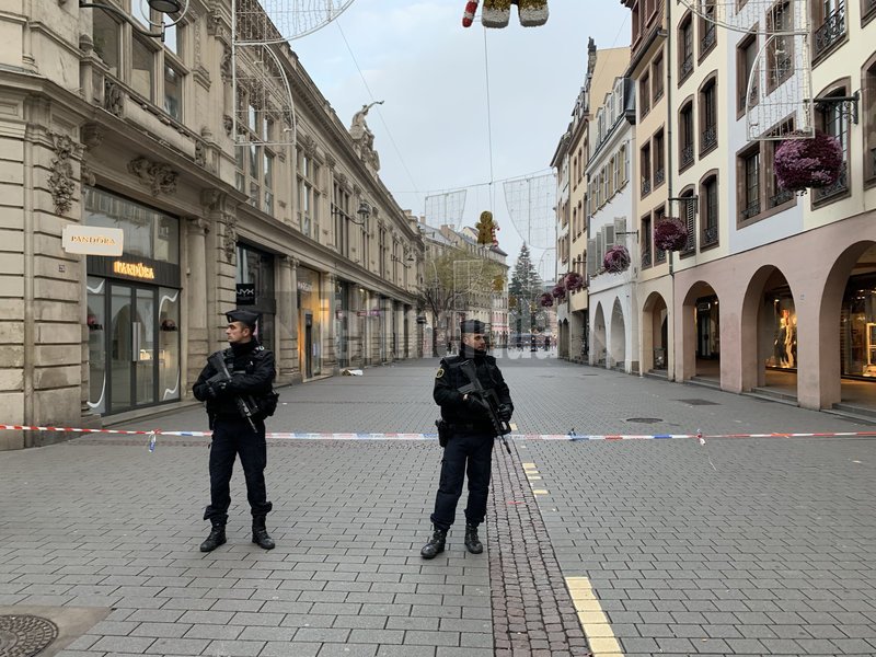 Επίθεση στο Στρασβούργο: Η επόμενη ημέρα από το μακελειό [αποκλειστικές εικόνες & βίντεο] | iefimerida.gr 7