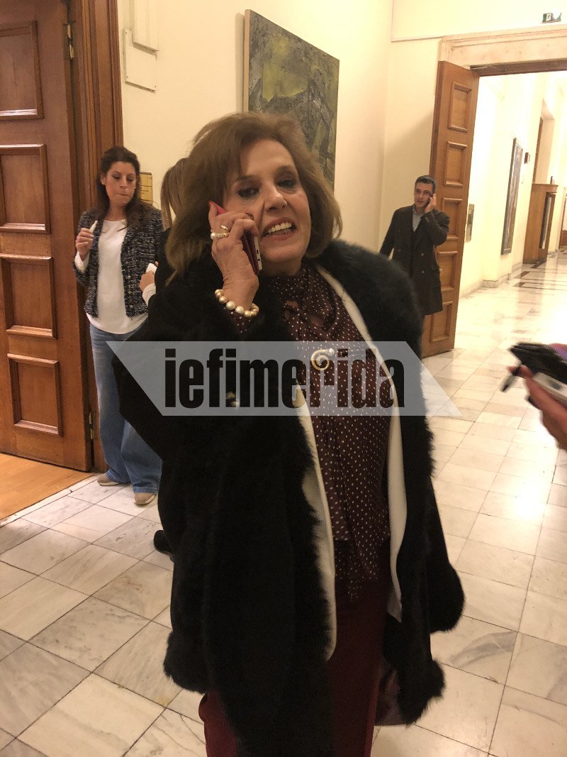 Η Μεγαλοοικονόμου της Ενωσης Κεντρώων προσχώρησε στον ΣΥΡΙΖΑ | iefimerida.gr 2