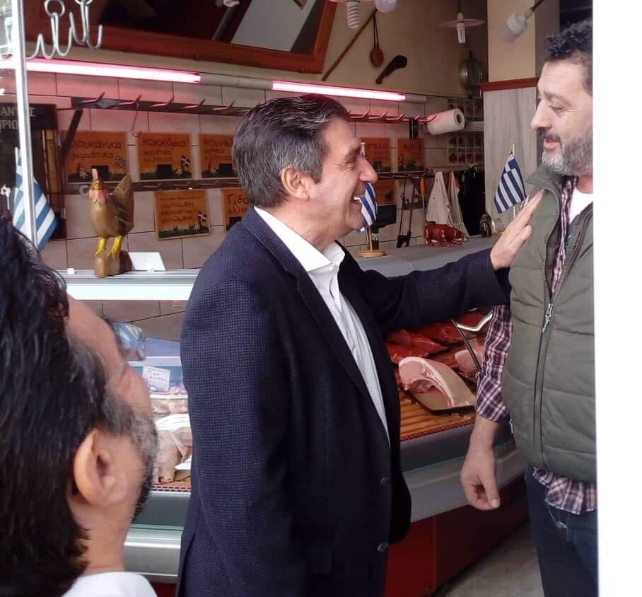 Ο Καμίνης προβάρει κοστούμι για ευρωβουλευτής -Αρχισε περιοδείες | iefimerida.gr 3