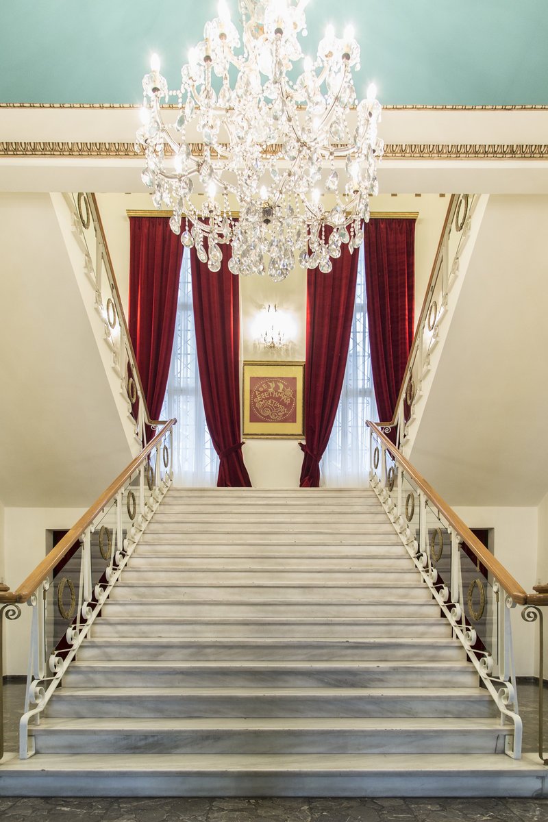 Η Εστία Νέας Σμύρνης ανοίγει για το κοινό -Σαν παλάτι [εικόνες] | iefimerida.gr 7