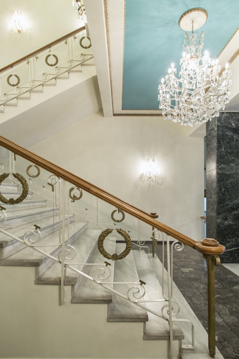 Η Εστία Νέας Σμύρνης ανοίγει για το κοινό -Σαν παλάτι [εικόνες] | iefimerida.gr 5