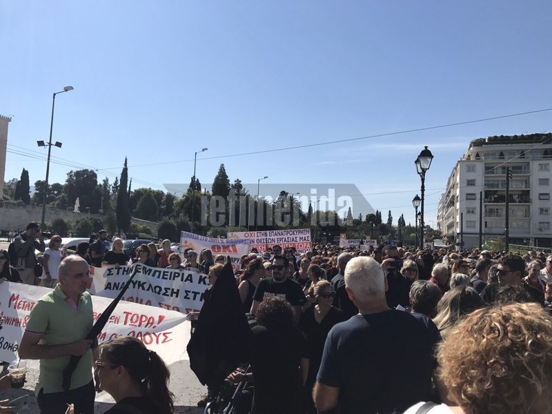 Πορεία συμβασιούχων του προγράμματος «Βοήθεια στο Σπίτι» -Ζητούν επαναπροσλήψεις | iefimerida.gr 4