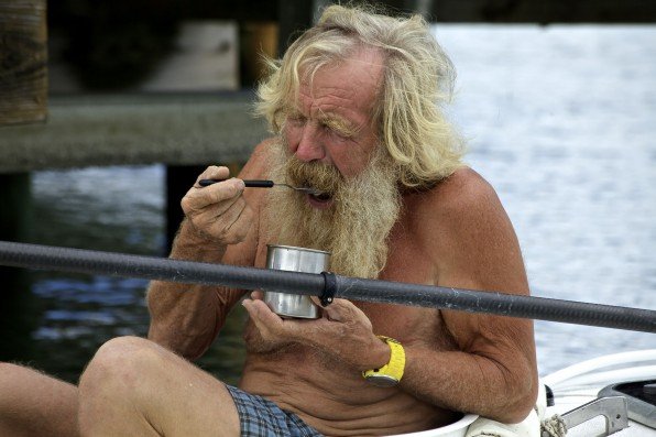 Αυτός είναι ο 67χρονος που ψηφίστηκε τυχοδιώκτης της χρονιάς [εικόνες] | iefimerida.gr 4