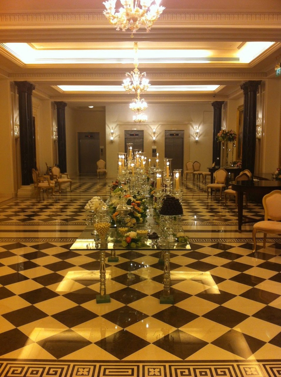 Γάμος σαν παραμύθι: Οσα πρωτόγνωρα έζησε το νεόνυμφο ζευγάρι των Ελλήνων στο Κατάρ με κουμπάρο τον Εμίρη [εικόνες] | iefimerida.gr 6