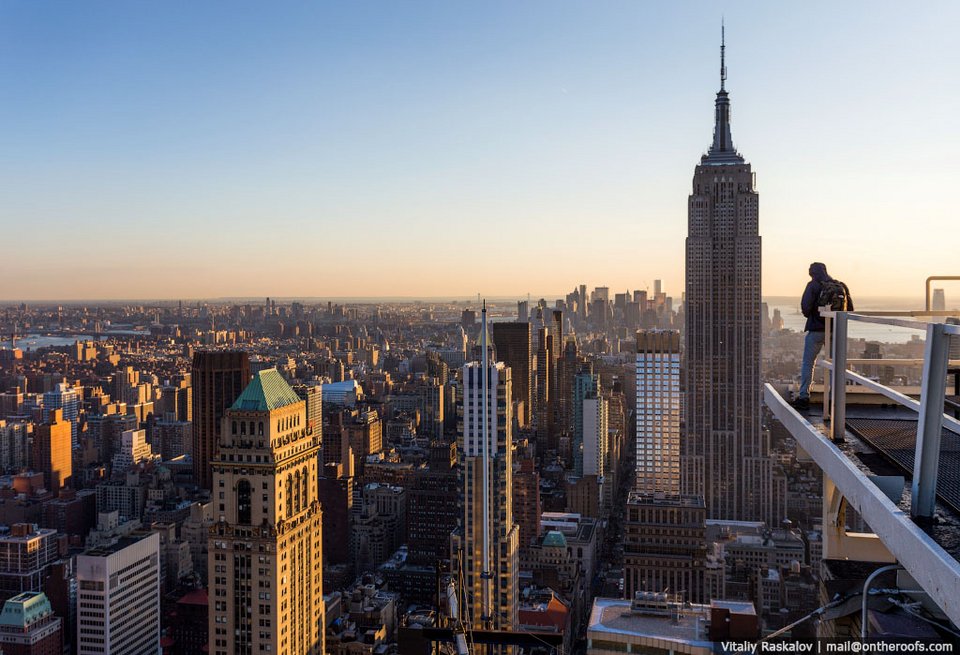 Με όριο τον ουρανό: Η ζωή δυο 20χρονων πάνω στα ψηλότερα κτίρια του κόσμου [εικόνες] | iefimerida.gr 6