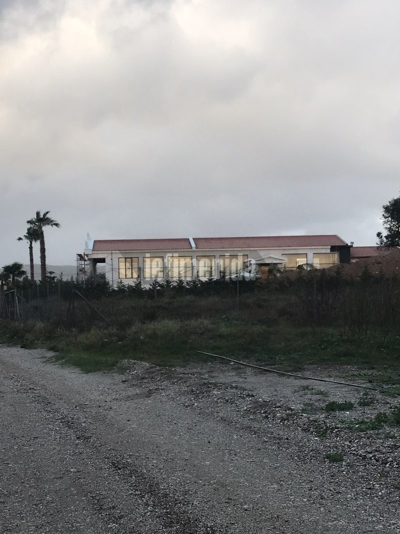Μεγάλο οικόπεδο στην κατοχή του Ριχάρδου για να κατασκευάσει τη βίλα