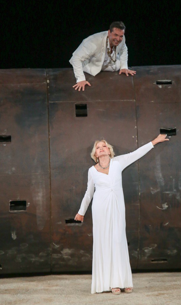 Στη Μόσχα το Εθνικό Θέατρο με τον Οιδίποδα [εικόνες] | iefimerida.gr 2