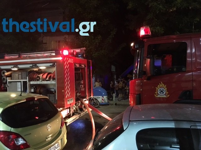 Θεσσαλονίκη: Φωτιά σε διαμέρισμα πολυκατοικίας [εικόνες & βίντεο] | iefimerida.gr 1