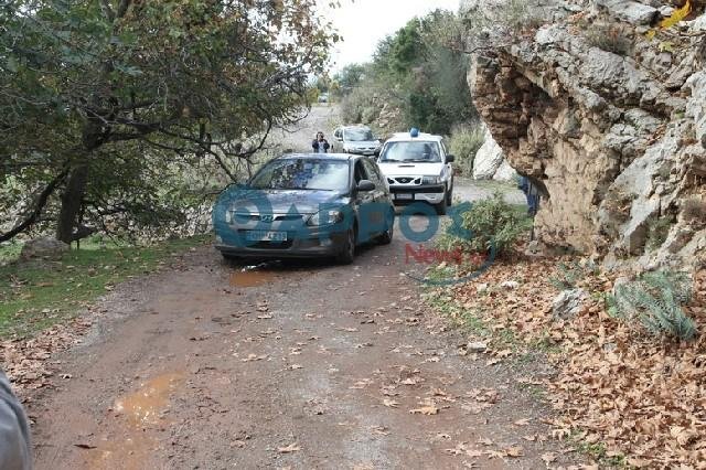 Ξύπνησαν μνήμες από το διπλό φονικό στη Μάνη: Καρέ καρέ η αναπαράσταση στον τόπο του εγκλήματος [εικόνες & βίντεο] | iefimerida.gr 5