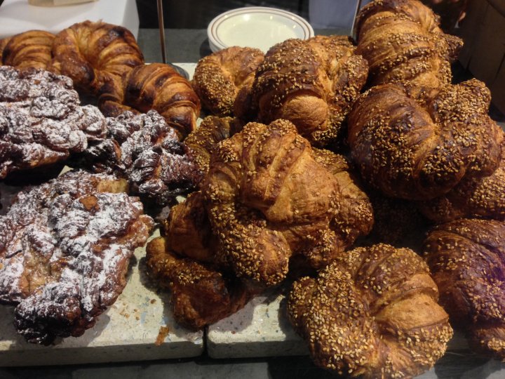 Εχει και η Νέα Υόρκη το δικό της «μπουγατσάν» -Οταν το κρουασάν συνάντησε όχι την μπουγάτσα, αλλά το πρέτσελ [εικόνες]  | iefimerida.gr 0