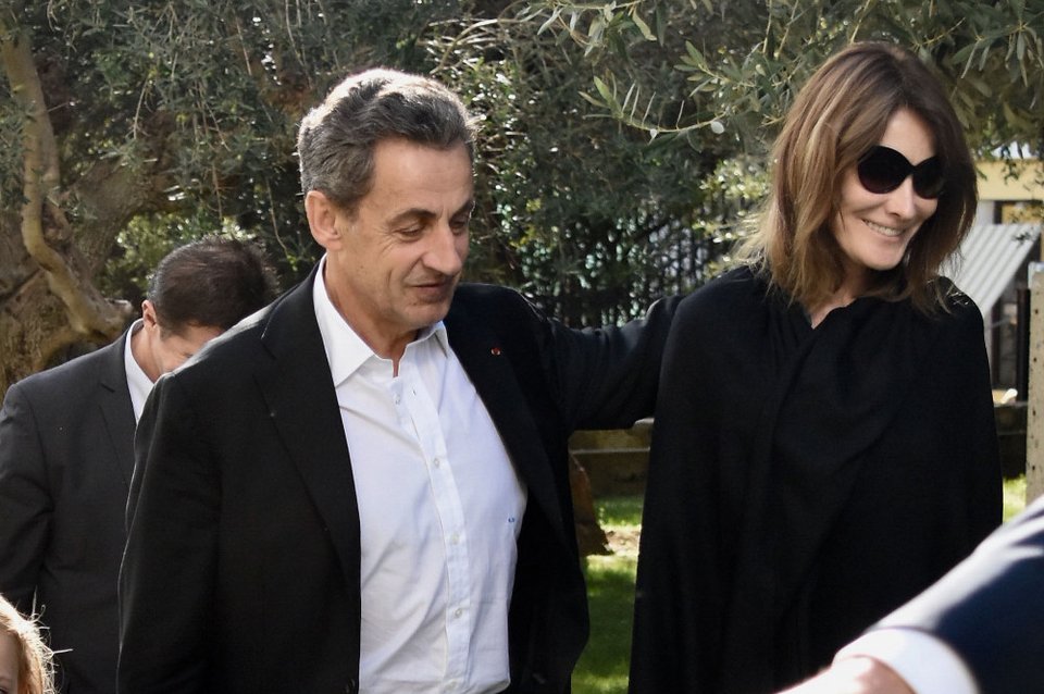 Σαρκοζί και Κάρλα Μπρούνι στο Μουσείο της Ακρόπολης -Τι έκαναν το διήμερο [εικόνες] | iefimerida.gr 3