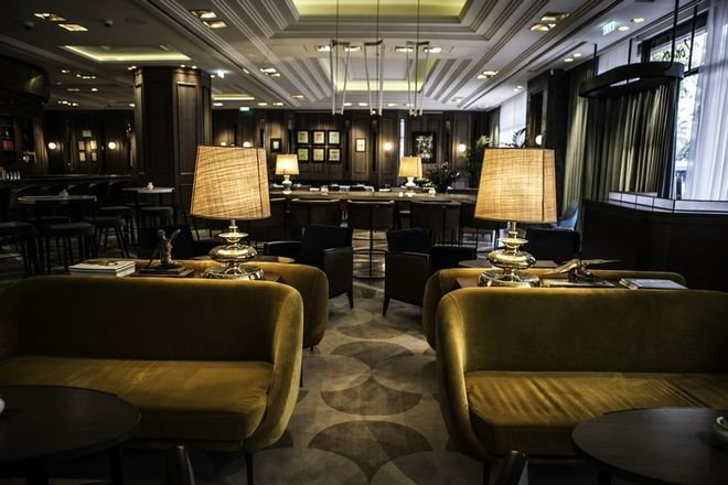 Αποκλειστικό: Ο Valentino «ψηφίζει» Αθήνα - Ηρθε για να δείξει ότι είναι ασφαλής και όμορφος προορισμός [εικόνες] | iefimerida.gr 8