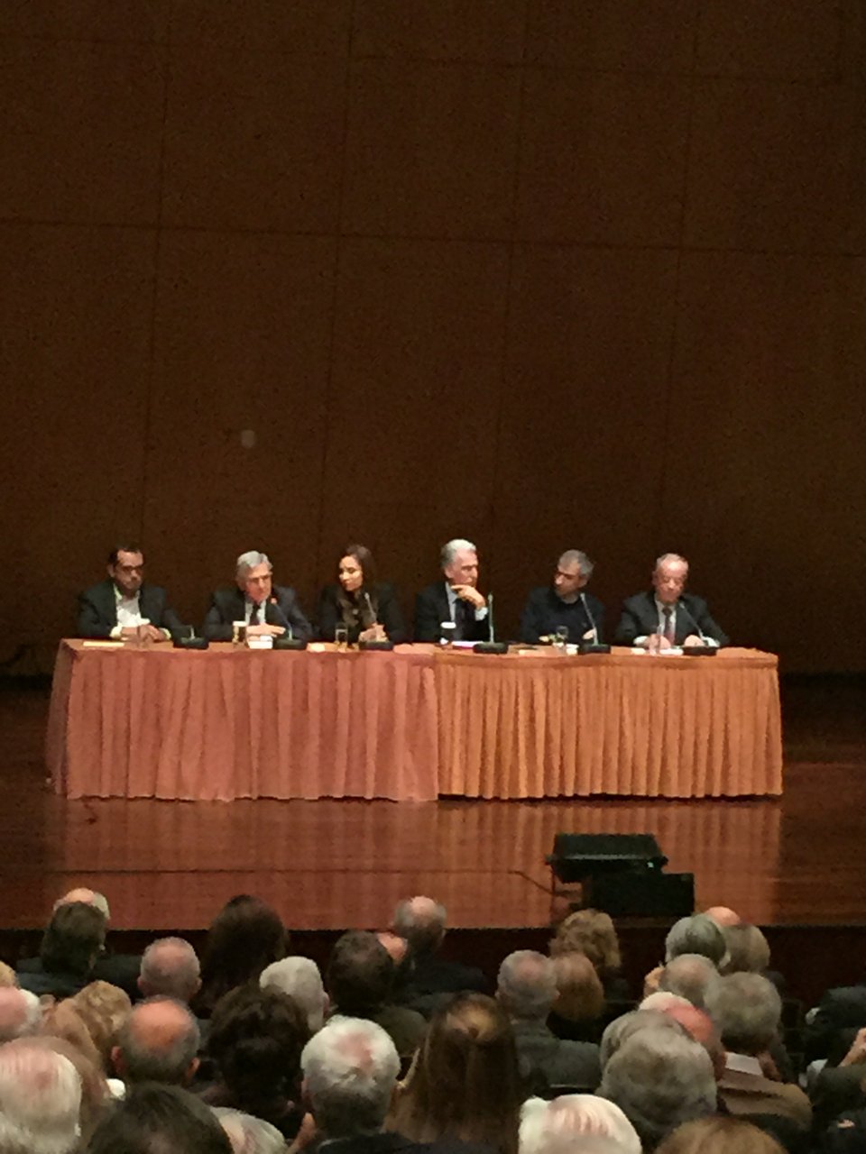 Σημίτης-Κωνσταντίνος Μητσοτάκης δίπλα δίπλα σε παρουσίαση βιβλίου [εικόνες] | iefimerida.gr 0