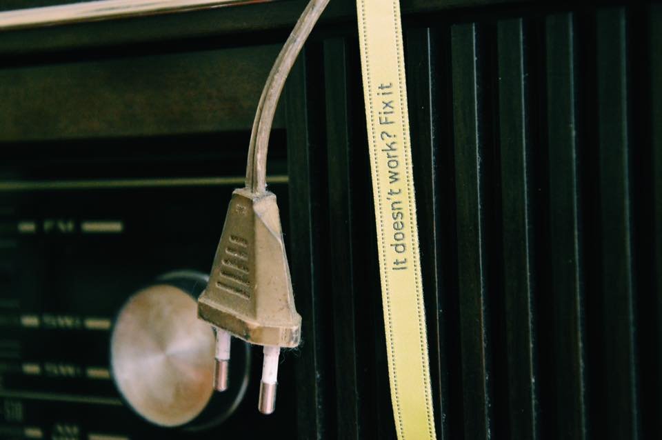 Ιmisi: Τα βραχιολάκια κορδέλες της «αγάπης» που μας βοηθούν να βρούμε το άλλο μας μισό [εικόνες] | iefimerida.gr 1