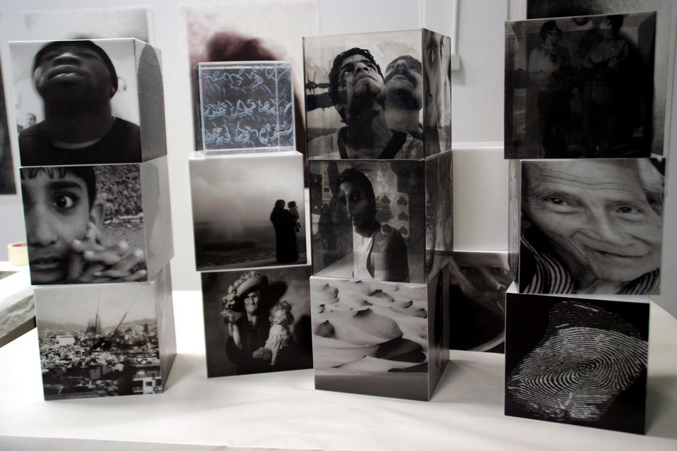 Γράψε μου τα όνειρά σου – Ευχές γραμμένες σε γραβάτες, στο Ιδρυμα Κακογιάννη [εικόνες] | iefimerida.gr 0