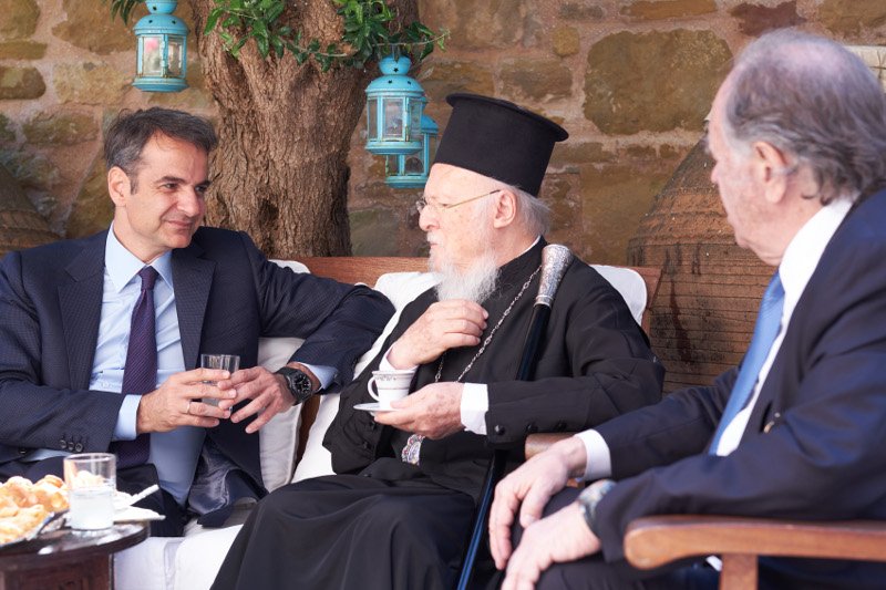 Στην Ιμβρο με τον Πατριάρχη ο Μητσοτάκης- Για τα θυρανοίξια παρεκκλησίου [εικόνες] | iefimerida.gr 3