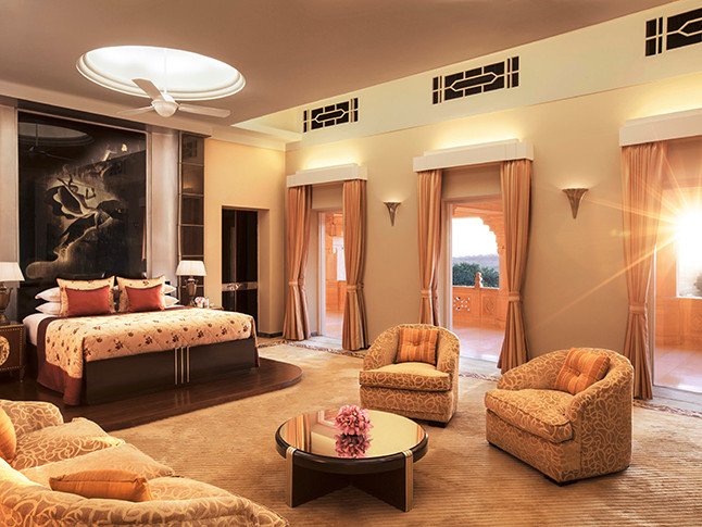 Ζήσε σαν μαχαραγιάς: Το παλάτι που έγινε το καλύτερο ξενοδοχείο του κόσμου [εικόνες] | iefimerida.gr 7