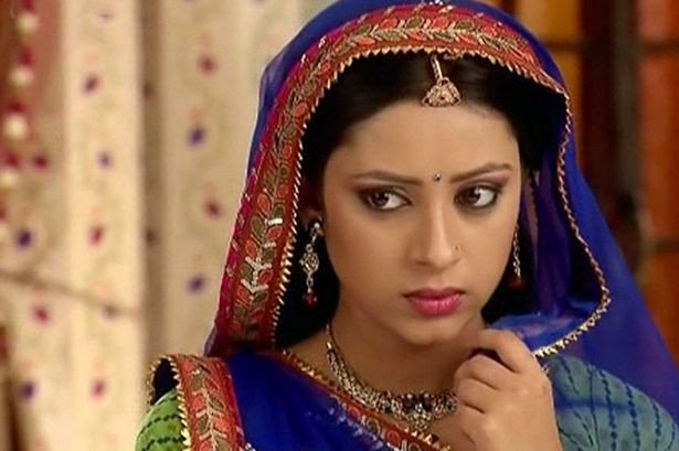 Τέλος στη ζωή της έβαλε μεγάλη σταρ του Bollywood -Λίγες μέρες πριν  τον γάμο της [εικόνες]  | iefimerida.gr 2