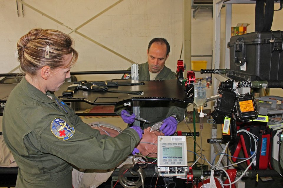 Business Insider: Μπήκαμε σε μια αεροπορική βάση των ΗΠΑ και φωτογραφήσαμε όλα τα μυστικά της [εικόνες] | iefimerida.gr 8