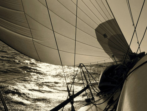 Μια ιστορία επιτυχίας με φόντο το απέραντο γαλάζιο -Πώς τρεις νέοι έφτιαξαν μια εφαρμογή και έκαναν τις διακοπές με σκάφος προσιτές για όλους [εικόνες] | iefimerida.gr 3