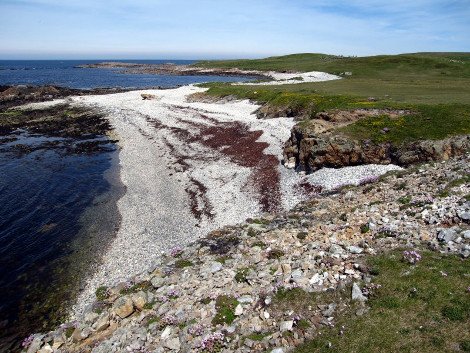 Το νησί που βγαίνει στο σφυρί και κοστίζει λιγότερο και από ένα διαμέρισμα στην Αθήνα [εικόνες] | iefimerida.gr 6