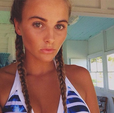 Ιντι Κλίντον: Η 17χρονη καλλονή που έχει τρελάνει το Instagram και βγάζει λεφτά από αυτό [εικόνες] | iefimerida.gr 0