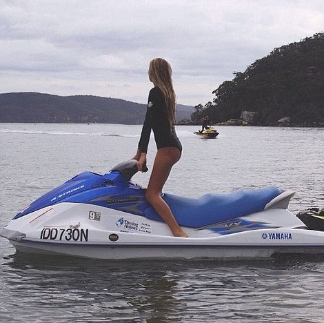 Ιντι Κλίντον: Η 17χρονη καλλονή που έχει τρελάνει το Instagram και βγάζει λεφτά από αυτό [εικόνες] | iefimerida.gr 7