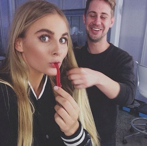 Ιντι Κλίντον: Η 17χρονη καλλονή που έχει τρελάνει το Instagram και βγάζει λεφτά από αυτό [εικόνες] | iefimerida.gr 8