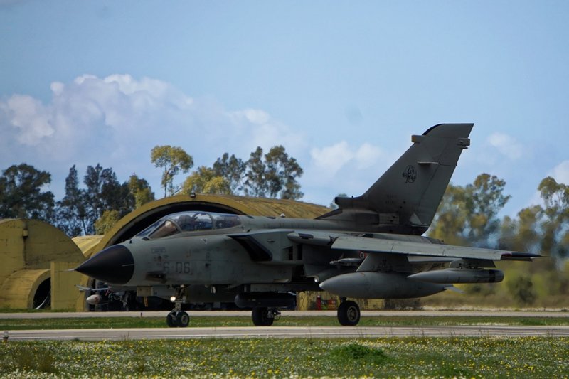 Ο «Ηνίοχος» μόλις ξεκίνησε -Επίδειξη δύναμης από ελληνικά και συμμαχικά μαχητικά [εικόνες & βίντεο] | iefimerida.gr 8