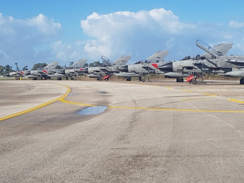 Ο «Ηνίοχος» μόλις ξεκίνησε -Επίδειξη δύναμης από ελληνικά και συμμαχικά μαχητικά [εικόνες & βίντεο] | iefimerida.gr 3