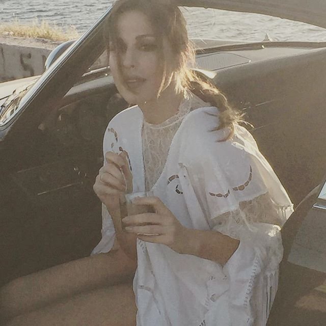 Κατερίνα Παπουτσάκη, η πρώτη που φωτογραφίζεται φέτος με μαγιό [εικόνες] | iefimerida.gr 2