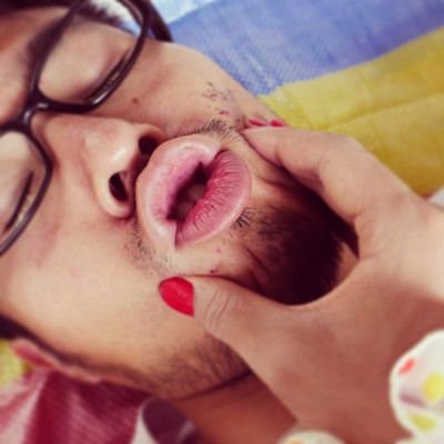 O οδηγός του μπακούρη – Πως να υποκριθείτε πως έχετε σχέση στο instagram [εικόνες] | iefimerida.gr 6