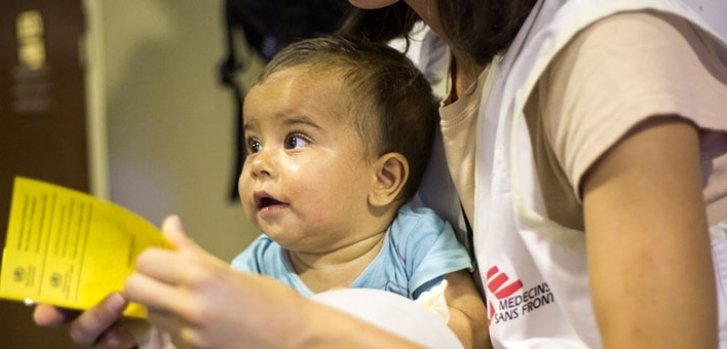 60 καλλιτέχνες προσφέρουν έργα τους σε προσιτές τιμές για τους Γιατρούς Χωρίς Σύνορα [βίντεο]   | iefimerida.gr 0