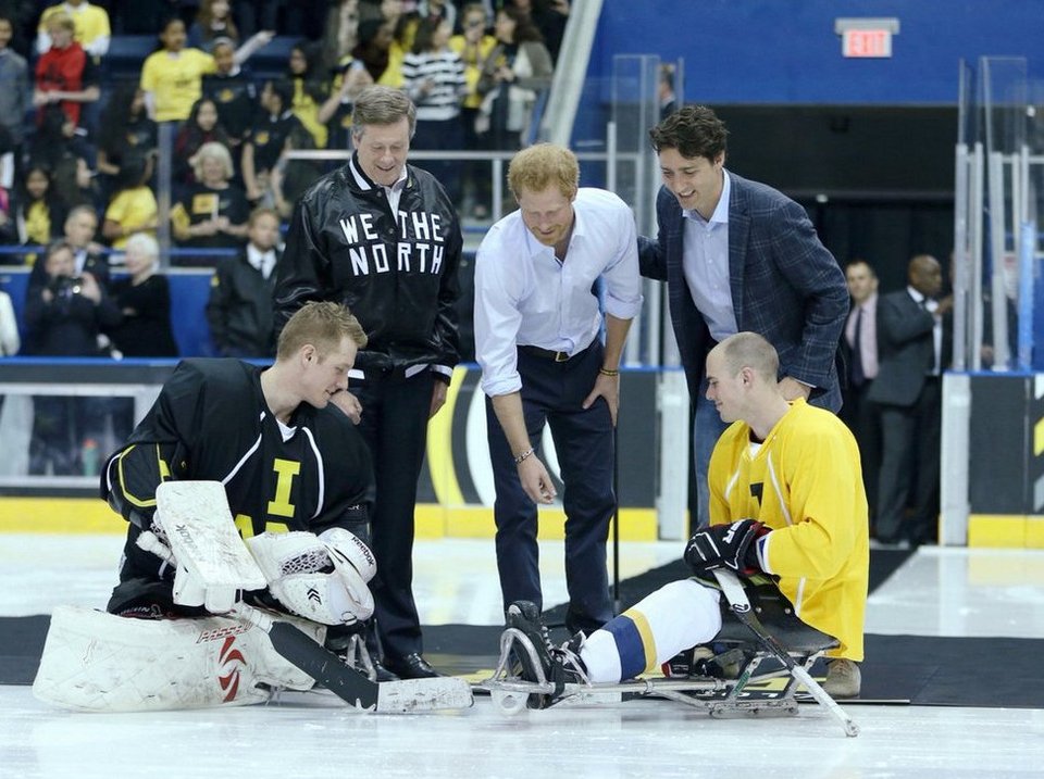 Οταν ο (πρίγκιπας) Χάρι γνώρισε τον Τριντό -Η «πρόκληση» του Καναδού πρωθυπουργού [εικόνες&βίντεο] | iefimerida.gr 2