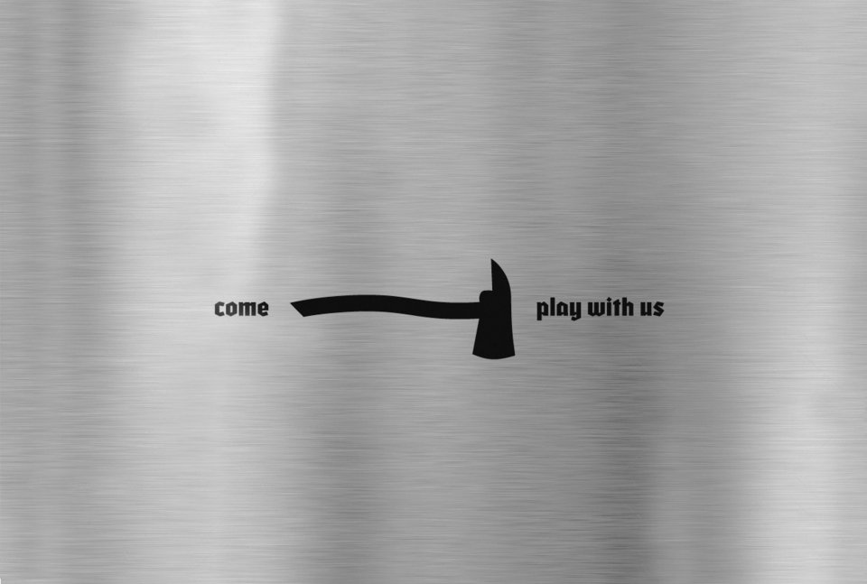 Καλεσμένοι στο υπό ανακαίνιση Μακεδονία Παλλάς -Με Κιούμπρικ, χιόνι και ματωμένα τσεκούρια [εικόνες]  | iefimerida.gr 0