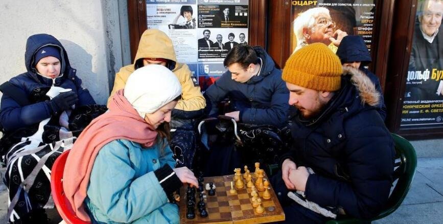 Συνωστισμός σε ουρές σε όλο τον κόσμο για την αγορά του iPhone X των 1.000 ευρώ [εικόνες] | iefimerida.gr 8