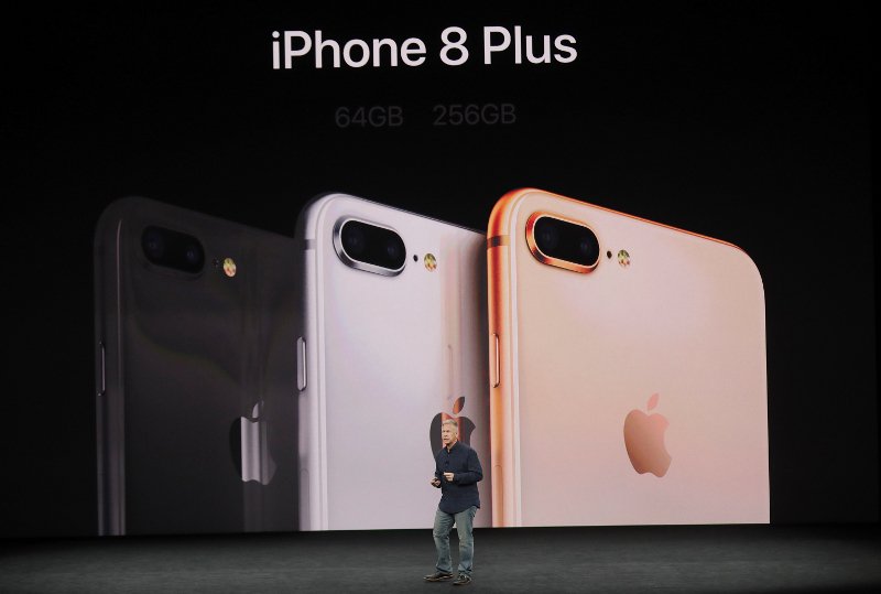 Ξεφεύγει το νέο iPhone X -Κοστίζει πάνω από 1.100 ευρώ, χωρίς ακουστικά και φορτιστή! Πόσο κάνουν | iefimerida.gr 1