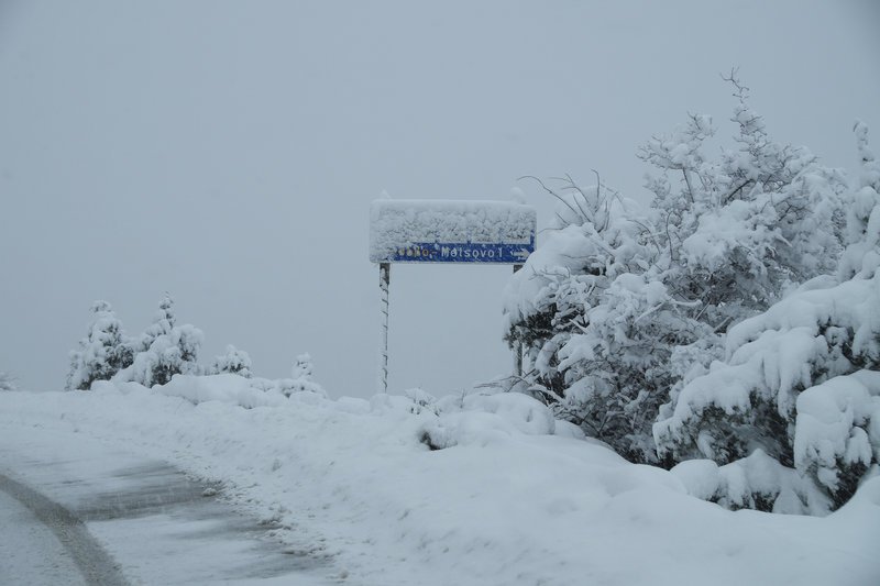 Η κακοκαιρία «Κρέοντας» σαρώνει την Ελλάδα  -Χιόνια σε Ηπειρο, Φθιώτιδα, Τρίκαλα [εικόνες & βίντεο] | iefimerida.gr 4